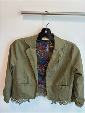 princess vera wang Olive Green Cropped Blazer with Paisley Lining size small